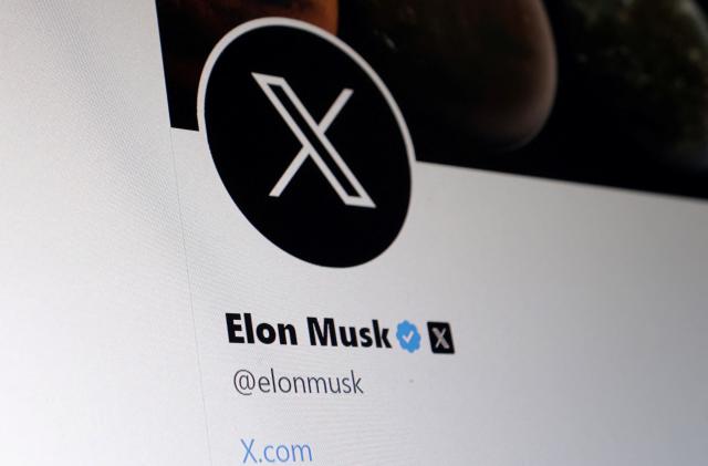 Elon Musk Twitter account is seen in this illustration taken, July 24, 2023. REUTERS/Dado Ruvic/Illustration