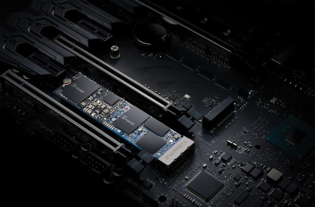 Intel Optane memory H20 with solid state storage delivers innovation in storage through 11th Gen Intel Core processor-based platforms. It offers large storage capacity options for gamers, media and content creators, everyday users and professionals. Intel introduced Intel Optane memory H20 with solid state storage on May 17, 2021
